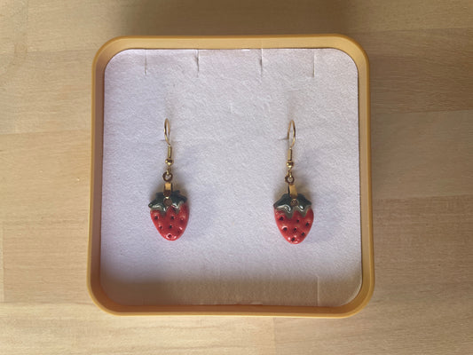 Boucles d'oreilles Fraises des bois